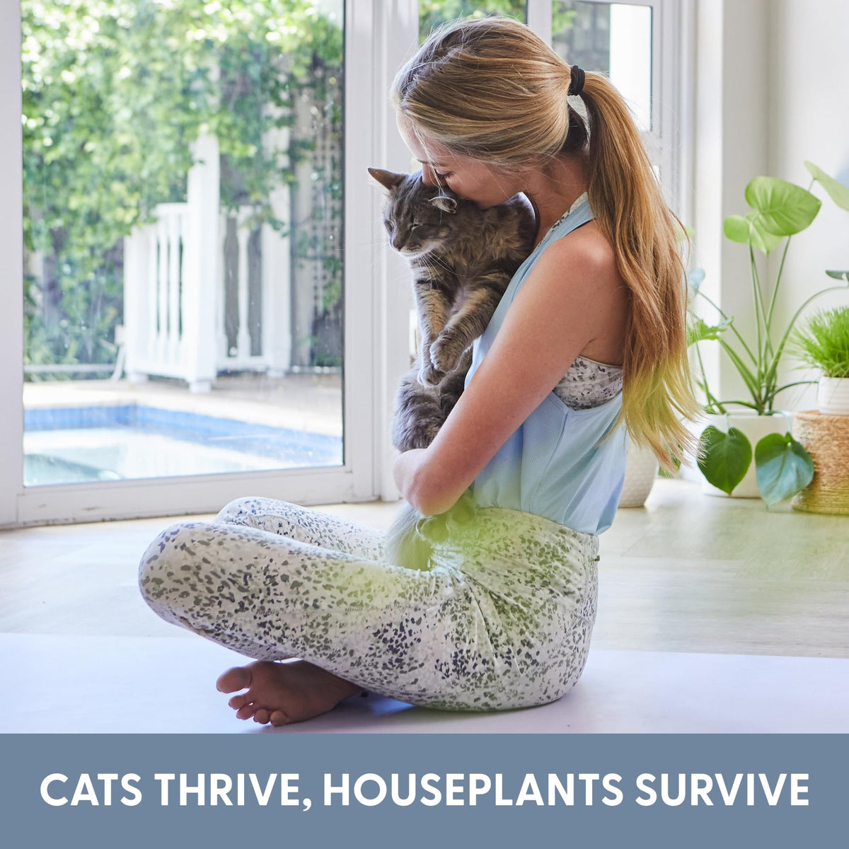 Organic Cat Grass Growing Kit with Seed, Soil and Two Ceramic Planters M639